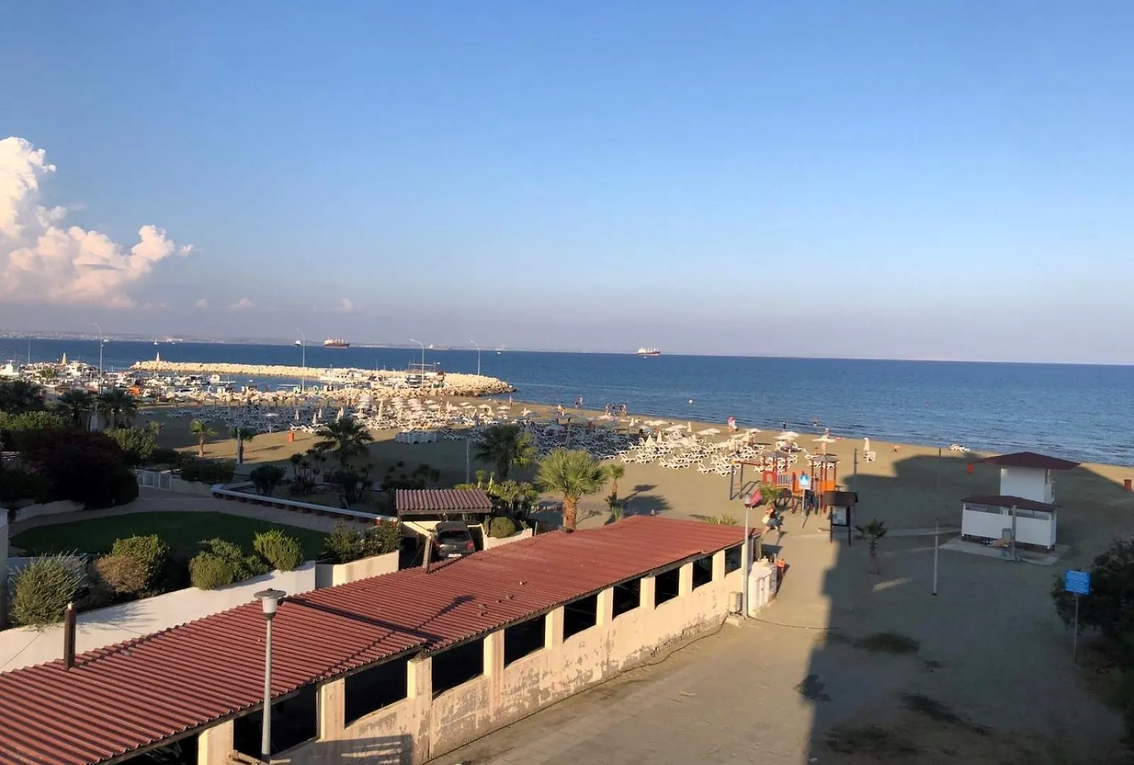 Beach Apartment Mackenzie, Larnaca