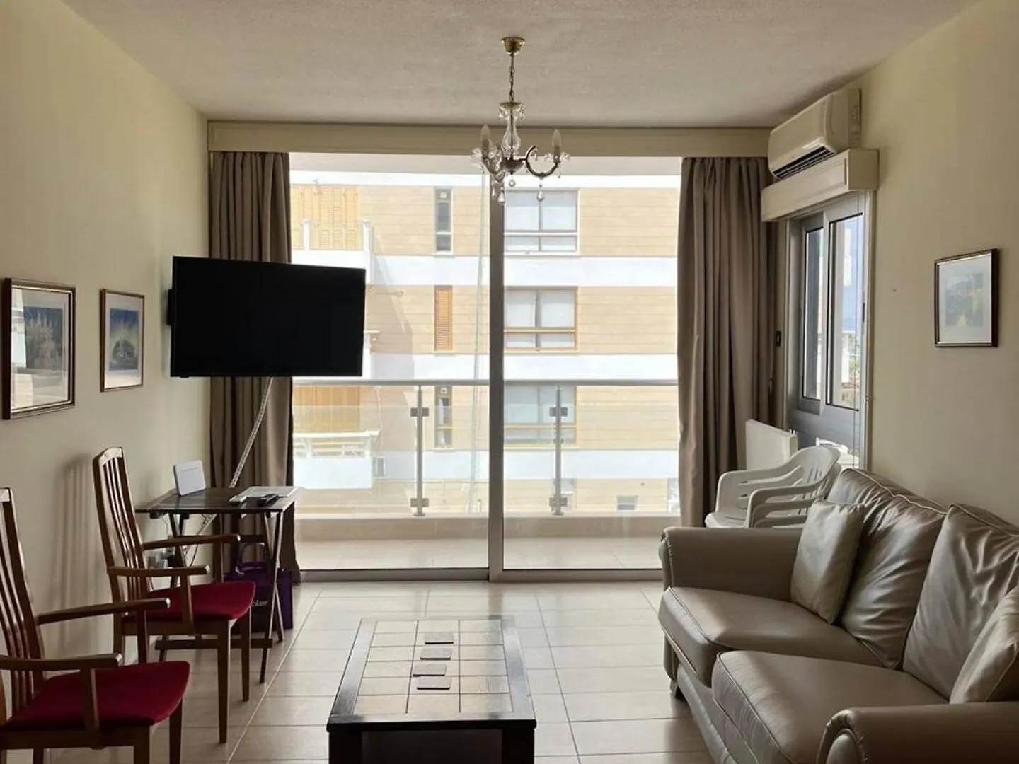 Beach Apartment Mackenzie, Larnaca